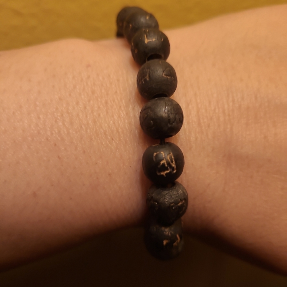 Men Women 8mm black Round wooden Bead Handmade Beads with carved in charachters